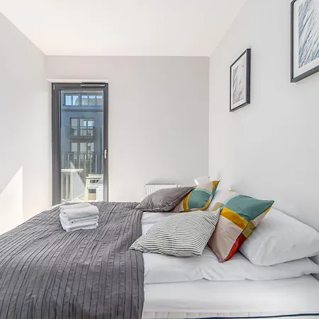 Rent Like Home - Apartament Kolo Brzegu II